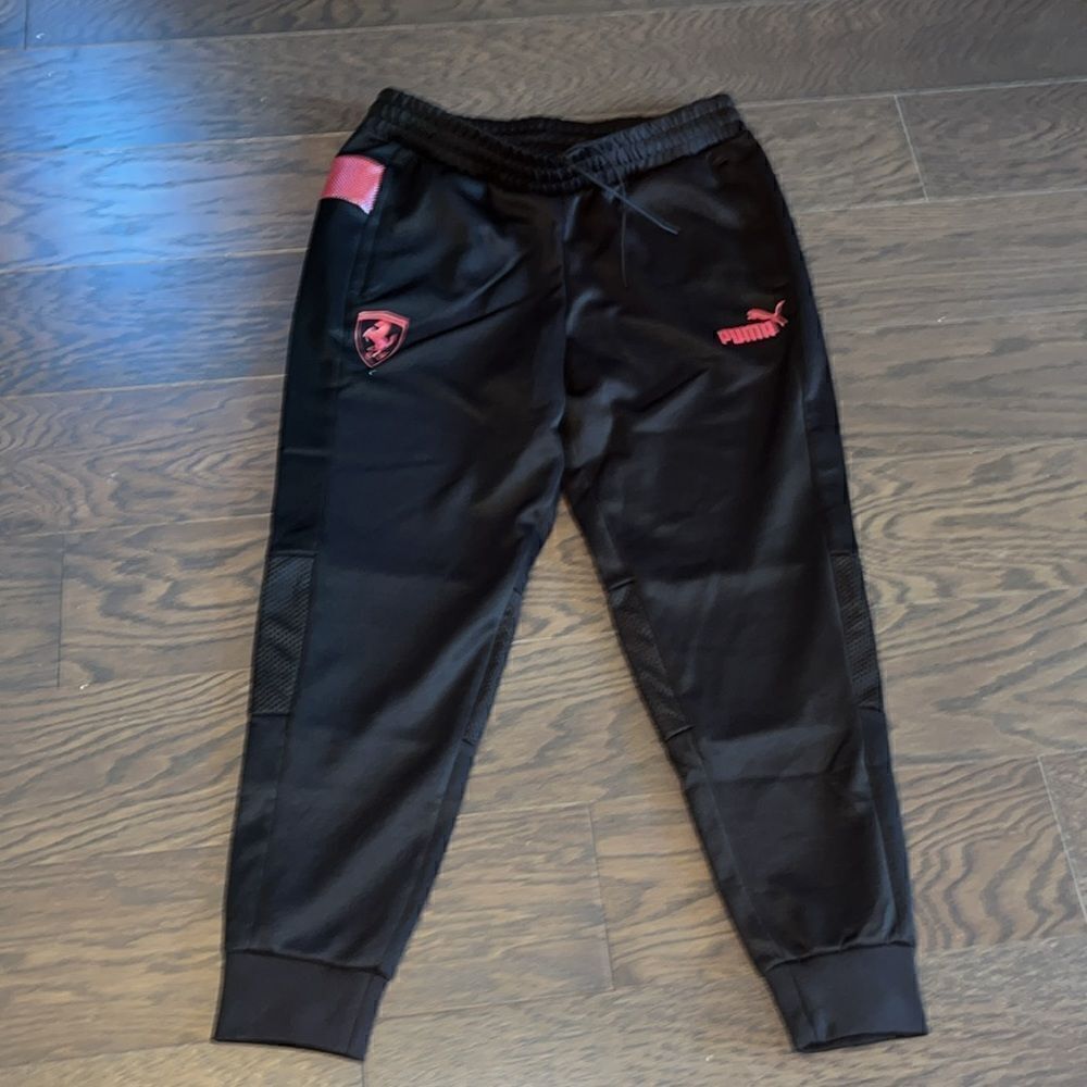 Black Navy Red Ferrari Puma Tri-Shield Men’s racing jogger sweat fleece pants XL
